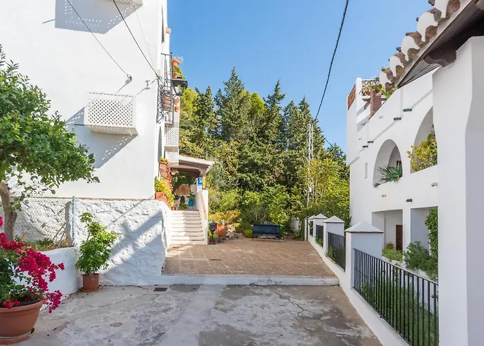 Hostal El Escudo De Mijas